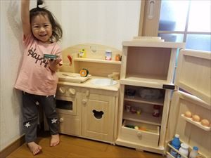 おままごとキッチンと冷蔵庫の使用例（たなか様3）