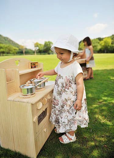 Toddle トッドル 木製 おままごと　キッチン（小）